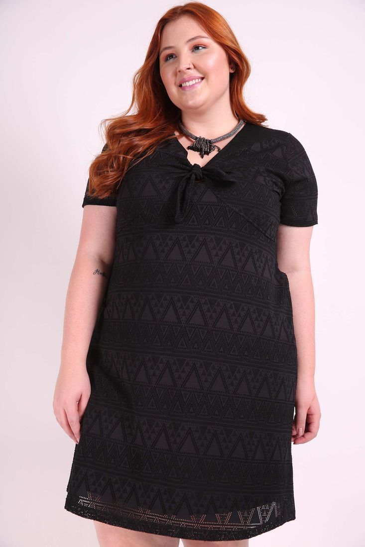 vestido de malha curto plus size