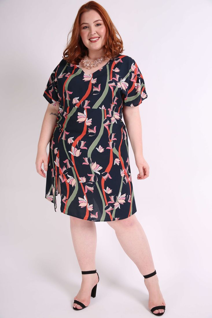 vestido manga morcego plus size