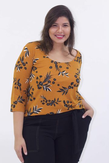 blusa marrom plus size