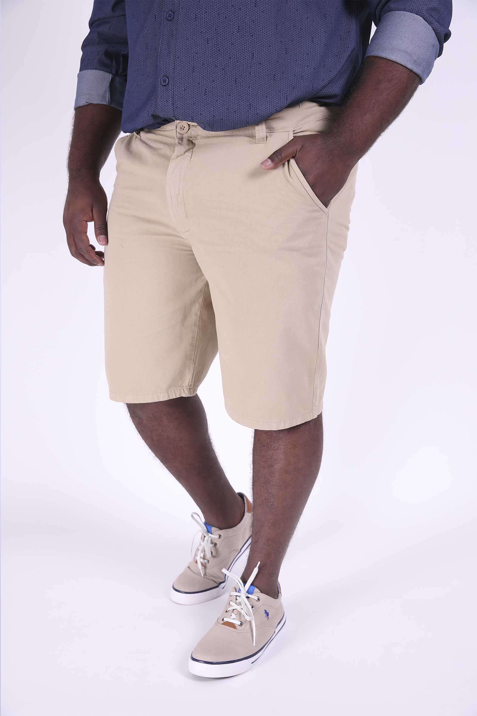 bermudas color beige