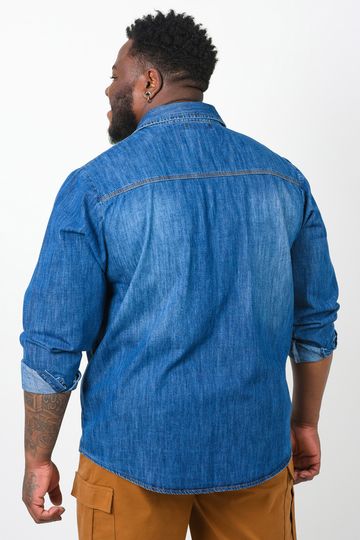 Camisa-jeans-manga-longa-com-bolsos-plus-size
