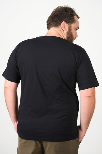 Camiseta-estampa-de-ancoras-plus-size
